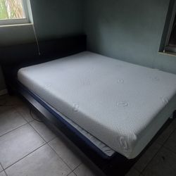Full Size Bed And Frame 