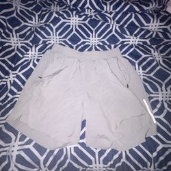 Men’s Athletic Running Shorts – Zipper Pockets – Gray