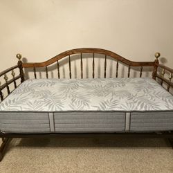 Day Bed Twin