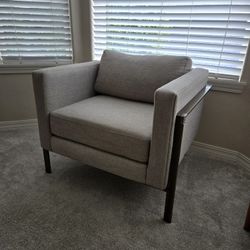 Accent Chair 