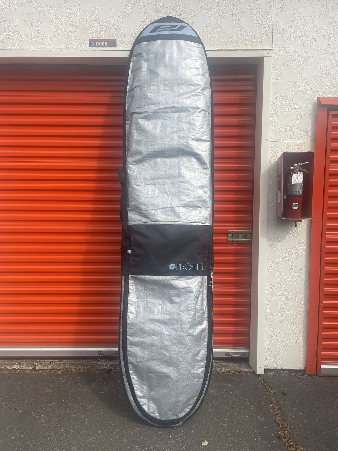 Surfboard (Longboard) 9’0