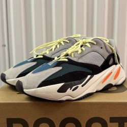 Adidas Yeezy Wave Runners Size 10 Mens 