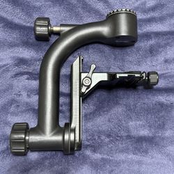 Benro GH2 Gimbal Head w PL100 Plate (GH2B0 000890)
