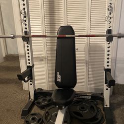 Bench Press with Weights/ Bar