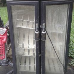 Rounded front, Two Door Coca-Cola Display Fridge 