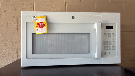 Like new GE microwave