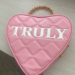 Truly Cartera