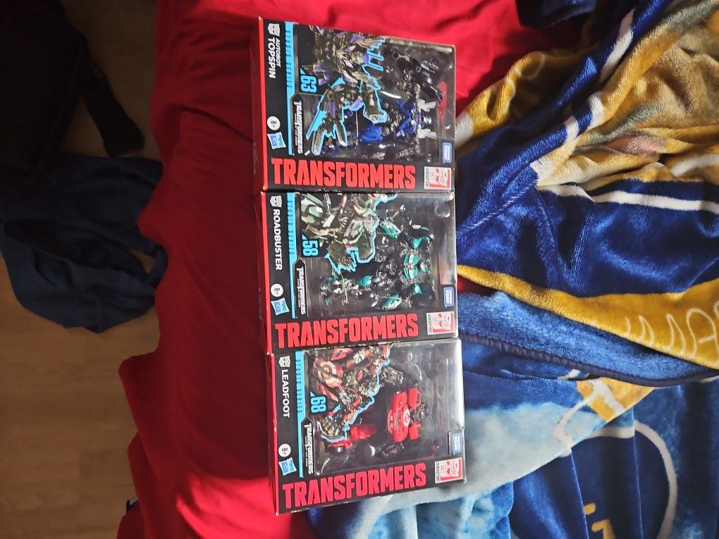 Transformers Studio Series 3 Wreckers