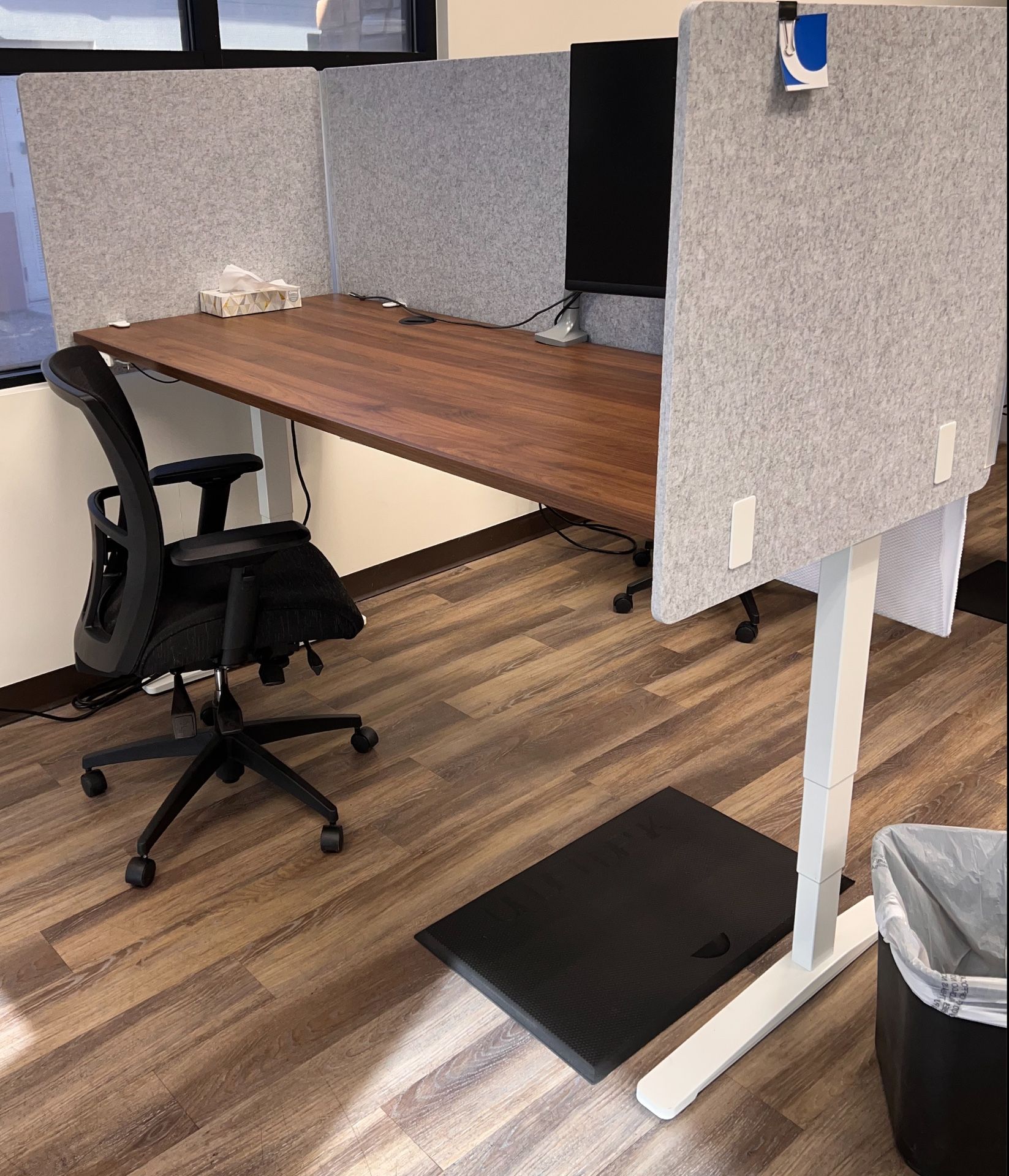 Uplift Standing Desk.