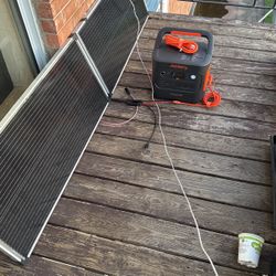 Jackery  Explorer 2000