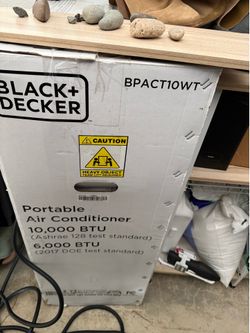 Black+Decker Portable Air Conditioner (BPACT10WT) — Like New!  H