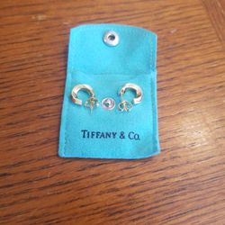 Tiffany And Company 18k Gold Earings