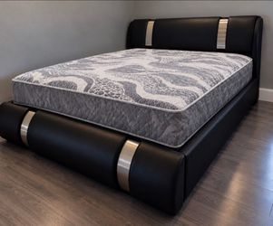 Free Delivery! Brand New Queen Size Black Faux Leather Platform Bed Frame with Mattress