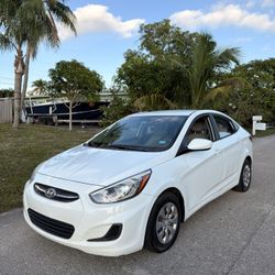 2017 Hyundai Accent