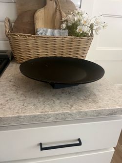 Black round Pedestal  riser $6