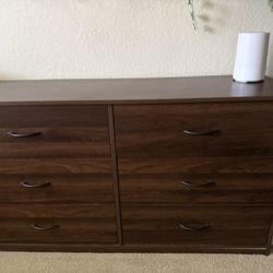 6 Drawer dresser