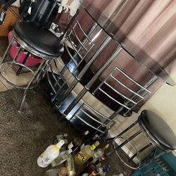 Bar With 2 Bar Stool 
