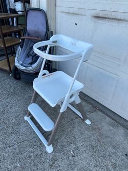 Adjustable Safety Tower Ladder Stool