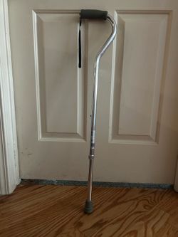 ADJUSTABLE CANE WITH PADDED GRIP