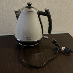 Haden Cotswold 1.7 Liter Stainless Steel Electric Kettle