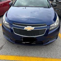 Chevrolet Cruz blue