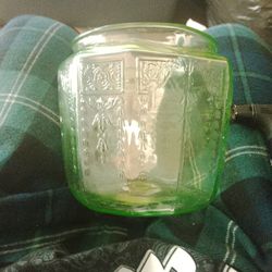 1930 Jar No Lid 