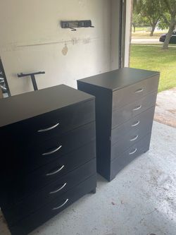 5 Drawer chest dresser-MUST GO!!
