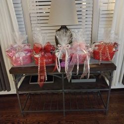 VALENTINE'S DAY GIFT BASKETS WITH DESIGNER INSPIRED ITEMS!