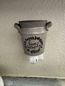 Scentsy Plug In