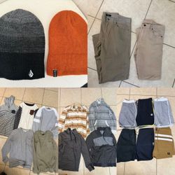Men’s clothing size Medium brand name new condition