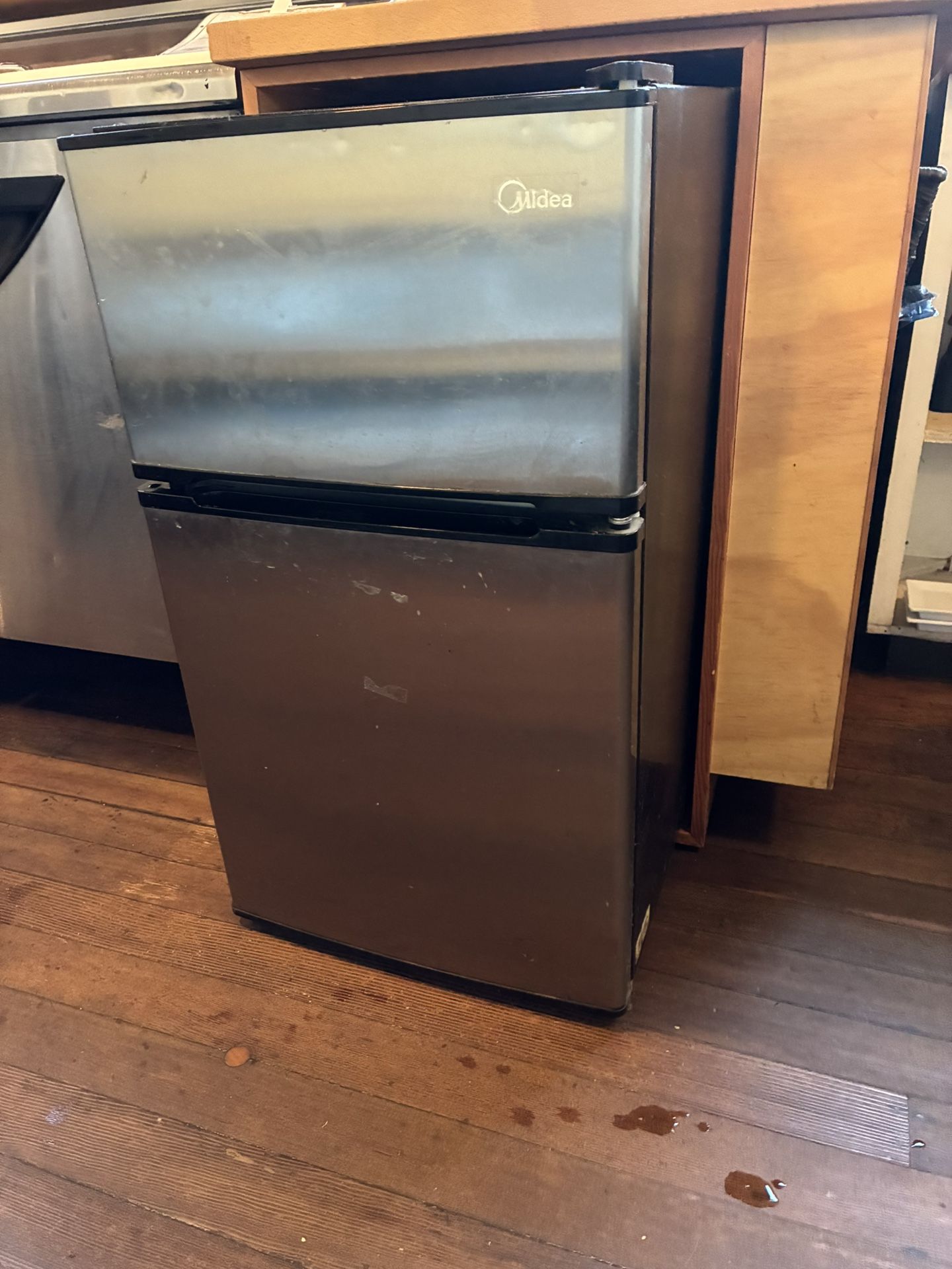 Mini Fridge, Separate Freezer!