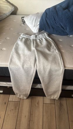 New balance sweats