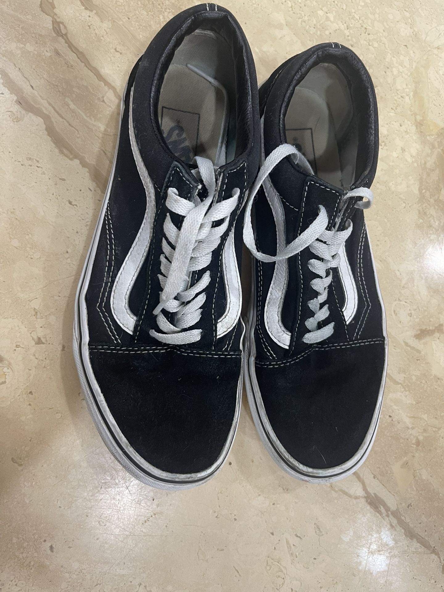 Vans 7 Men, 8.5 Womem