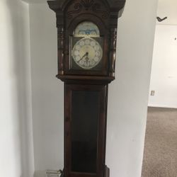 Ridgeway Grandfather Clock - Make An Offer!!!