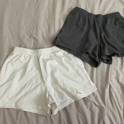BUNDLE Womens Clothes Small/ Medium