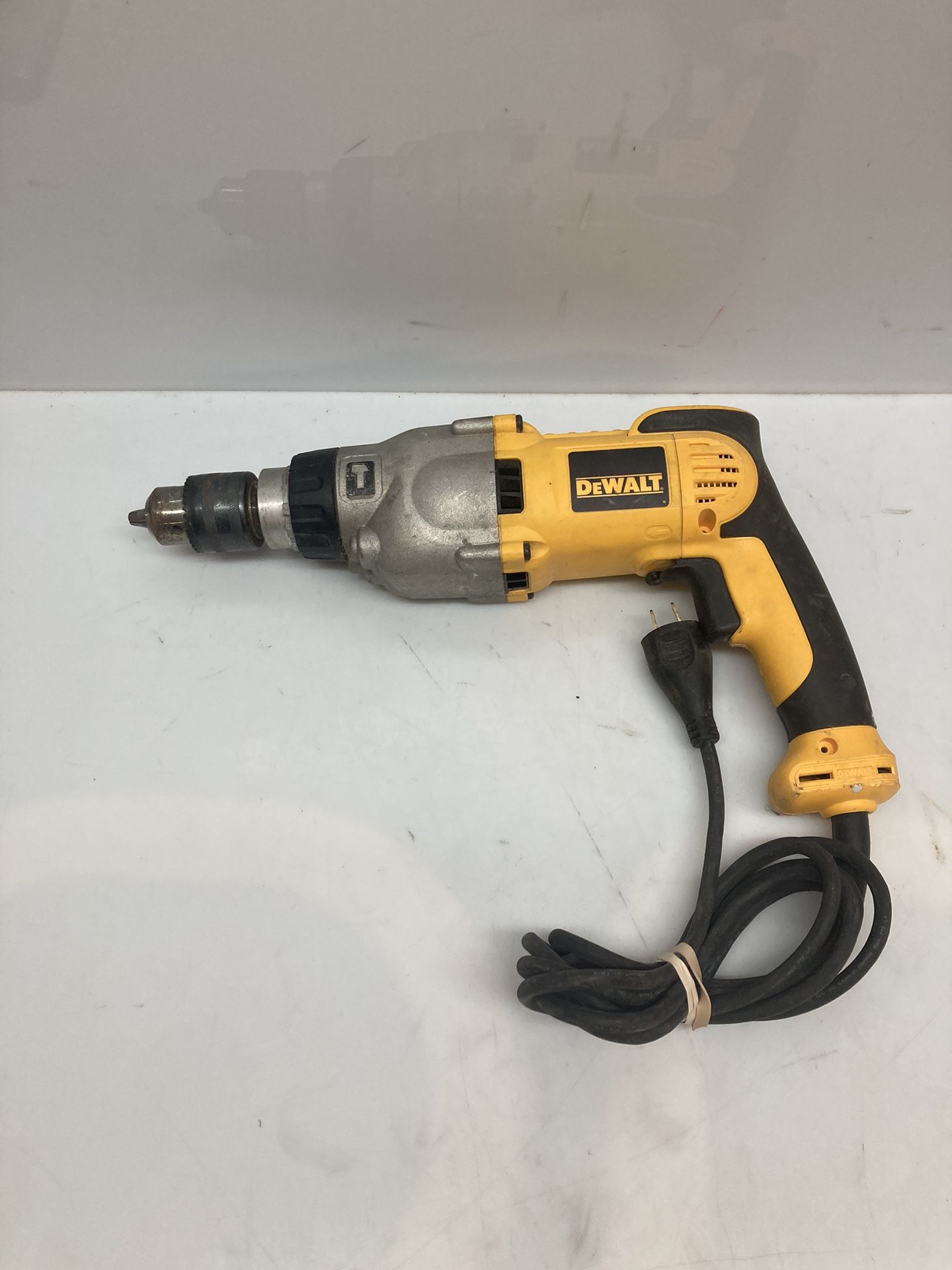 Dewalt Hammer Drill VSR Grip DWD520