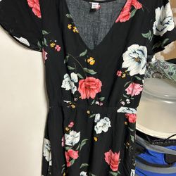 Women's Dress Size Small 