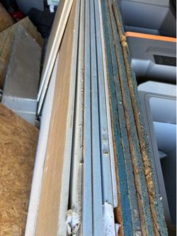 5 pieces 4x8 5/8” drywall