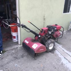 Honda FRC800 Tiller