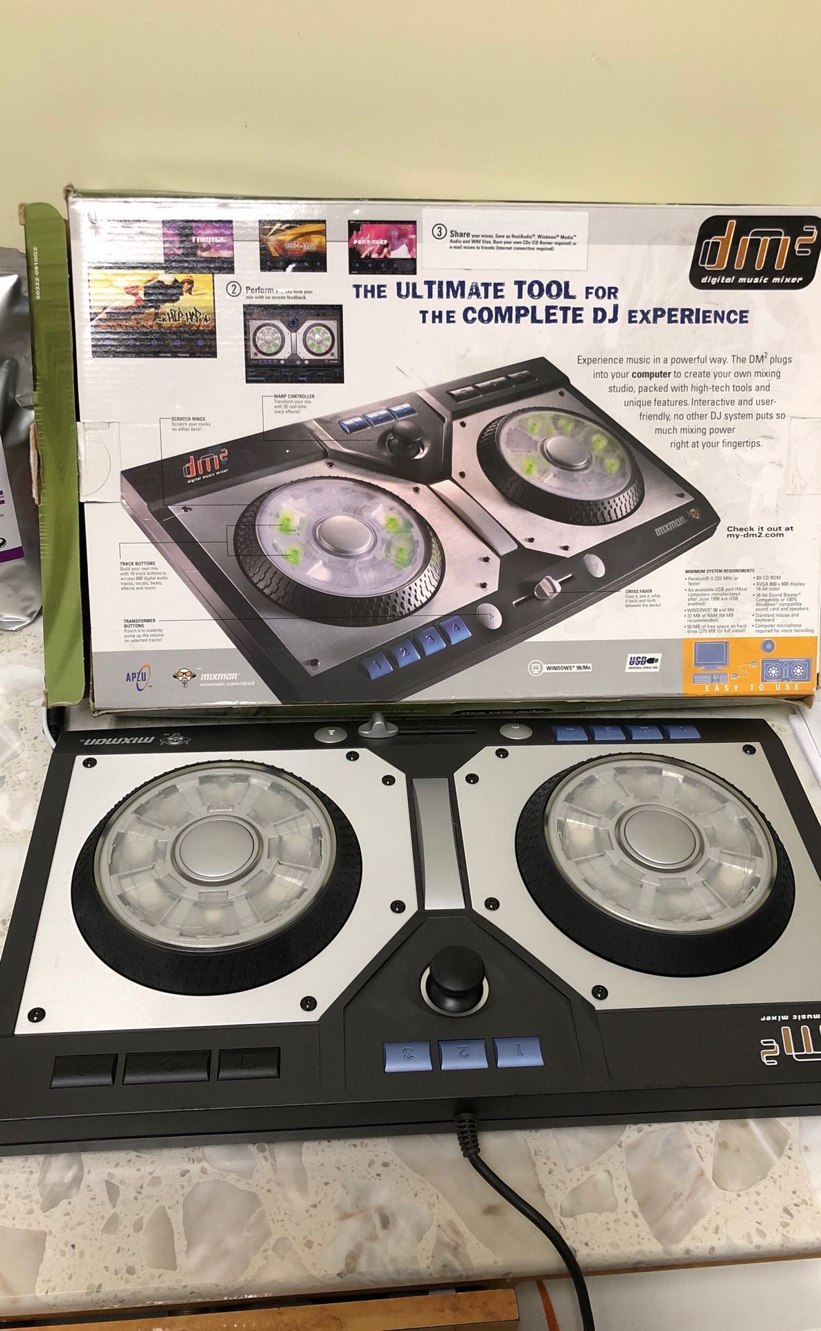 Dm2 digital music mixer