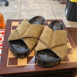Co-collections Suede Slides
