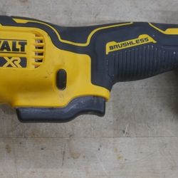 dewalt multi tool dcs356 w 20v 2ah battery pre owned tested 891904-1 
