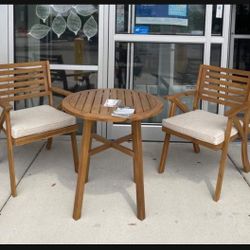 Brand New 🌟 Valerie Outdoor Chairs With Table / Outdoor Set ☄️ In Stock ✅