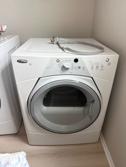 Whirlpool Electric Dryer