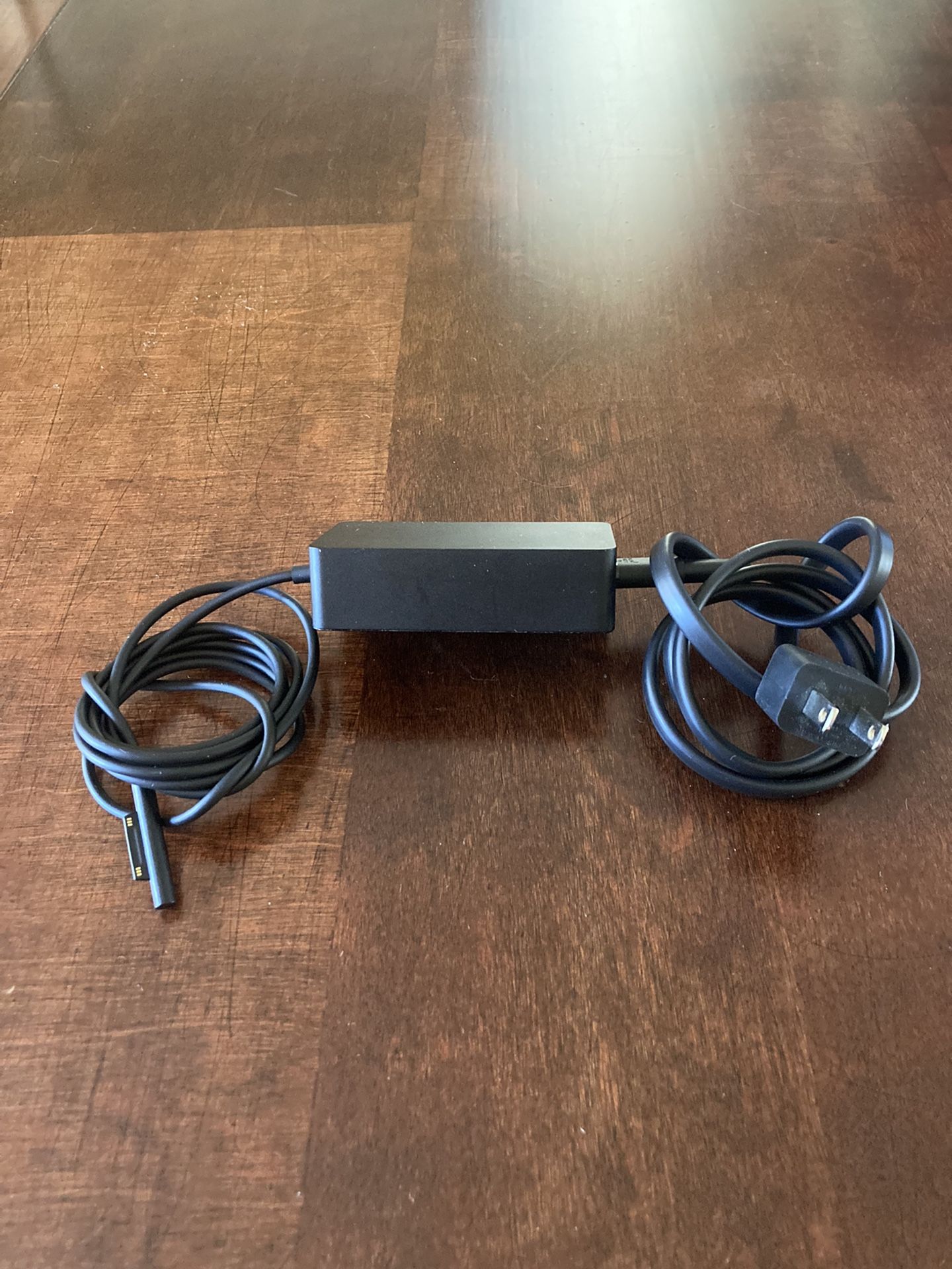 Microsoft Surface Power Adapter 1706