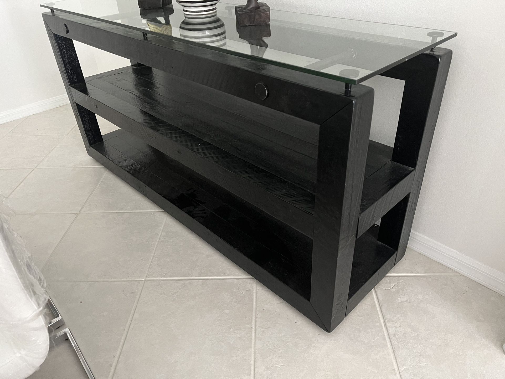 Black Table