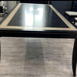 Caracole Dining Table