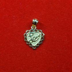 10kt Gold Love Heart Pendant 