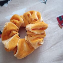 Velvet Hair Scrunchie 