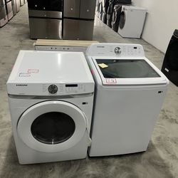Samsung Top Load washer with white dryer (brand new) 